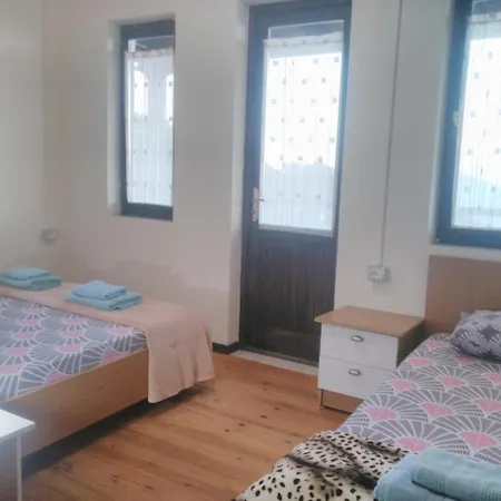 Villa, Relaxing-beautiful Mountain View, * Berat