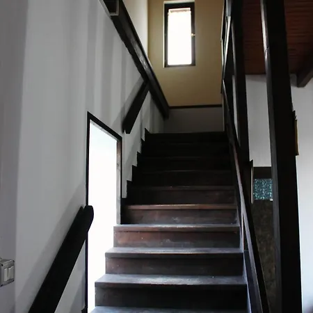 Quiet Near - Scenic Balcony & Garden