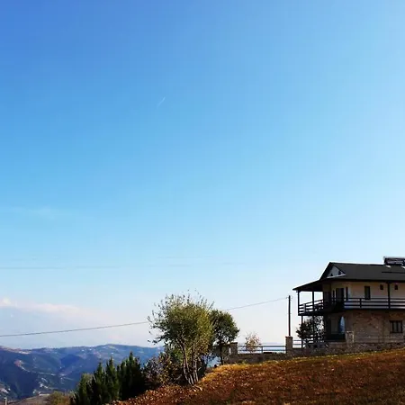 Villa, Relaxing-beautiful Mountain View, Apartment Berat