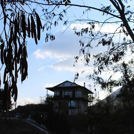 Quiet Near - Scenic Balcony & Garden *